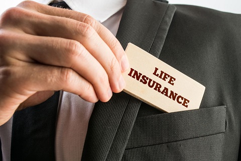 what does a day in the life of a life insurance agent look like?